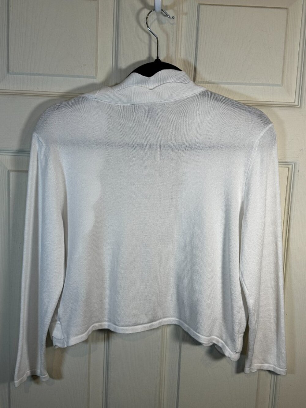 Perceptions New York Scallop Edge Cropped Cardigan Shrug Bundle Black + White Si - Picture 5 of 12